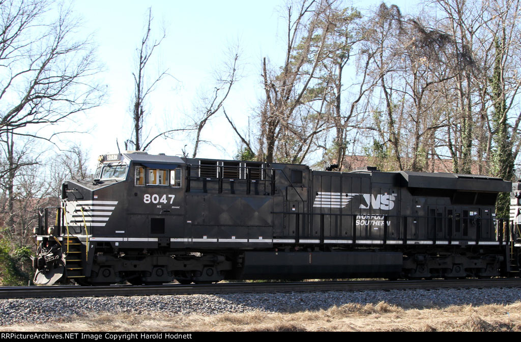 NS 8047